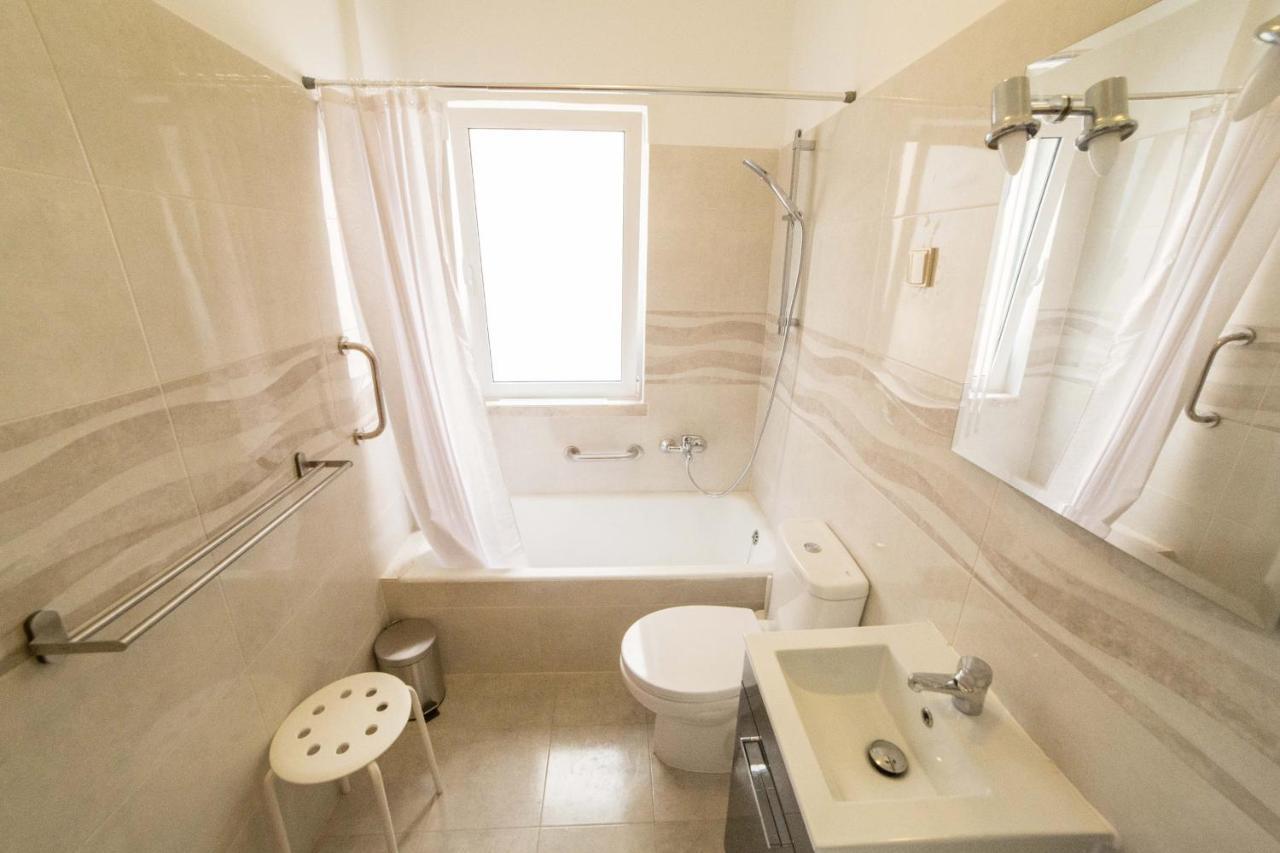 Flh Gulbenkian Flat With Balcony Apartment Lisabona Exterior foto